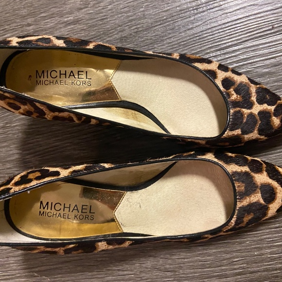 Michael Kors Leopard Print 2" Heel | Size 5.5 - Picture 2 of 4